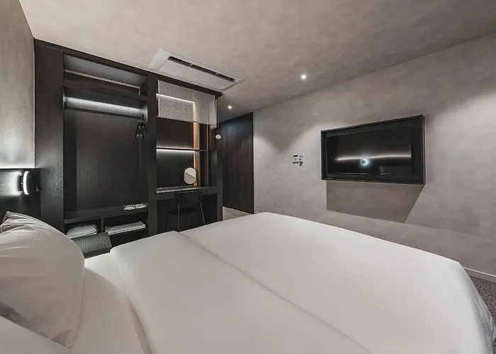 Goyoo & Homes Hotel *