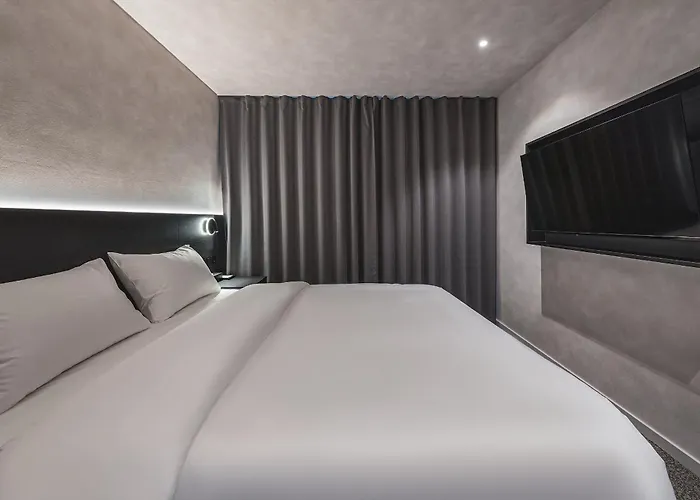 Goyoo & Homes Hotel
