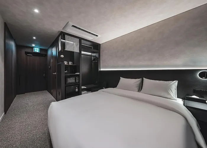 Hotel Goyoo & Homes